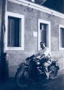 1936
Lucien Albentosa sur sa moto
marque Terrot