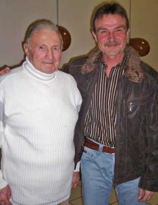 2008
Claude AUTHIE
le jour de ses 80 ans
avec son fils Patrick
