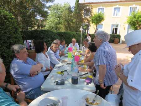 Marc RODRIGUEZ (Famille GAYS)
Jean PASSELERGUE (famille GAYS)
Annie Claude FICHET
Claude SORBA (Famille GAYS)
Albert GUYET
Nelly ANDRE
Georges ANDRE

Christiane CAMILLERI
Francine XICLUNA
Marie-Jeanne BADO (de dos)
Yvette CERVERA
Claude ALAUX (Hotel Transatlantique)