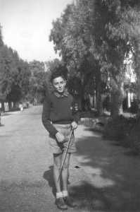 Bernard GARRISSON
sans doute route de
Cherchell en 1953