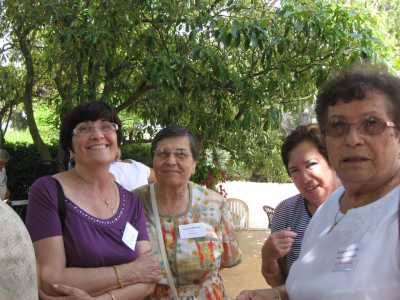 Marcelle, Lucienne ROSTOLL, Claudine ORFILA et Georgette ROSTOLL