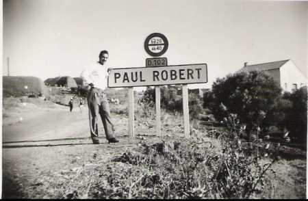 PAUL ROBERT