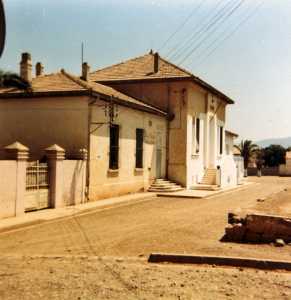 Le Guelta en juillet 1983
La Poste - La Mairie- L'Ecole