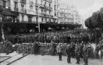 Alger
Janvier 1960
Les Barricades rue Michelet