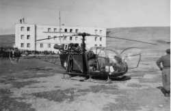 Alouette devant la gendarmerie de Foum Toub