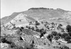 village de tentes  dans le djebel