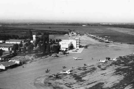 BOUFARIK - AERODROME en 1953