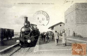 Photo-titre pour cet album: L'ANCIENNE GARE FORTIFIEE