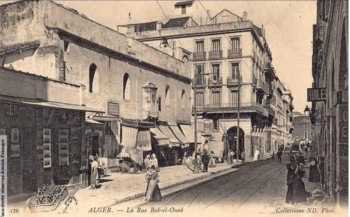ALGER - La rue de Bab-el-Oued