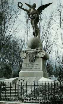 Blida, le monument aux morts.