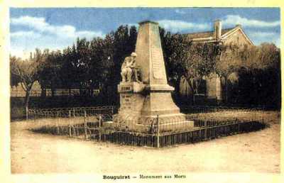 BOUGUIRAT - Le Monument aux Morts