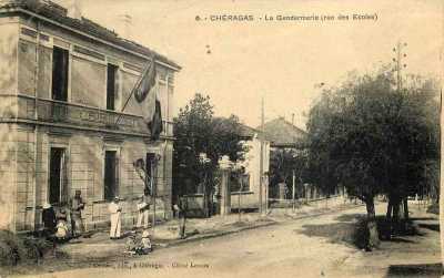 CHERAGAS - La GENDARMERIE
Rue des Ecoles