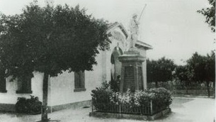 DRARIA - Le Monument aux Morts