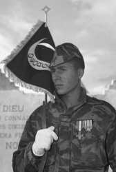 Fanion du Commando GEORGES
Photo Arthur Smet
----
   VIDEO 