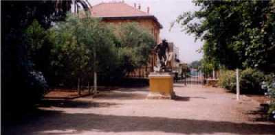 LAFERRIERE - Le laboureur du jardin public