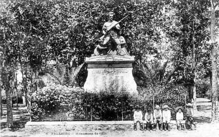 PALESTRO - Monument aux Morts de 1871
