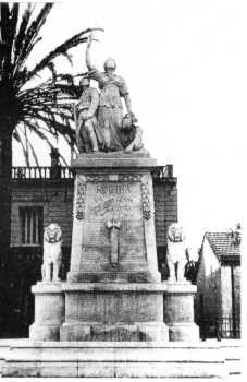 ROUIBA - Le Monument aux Morts