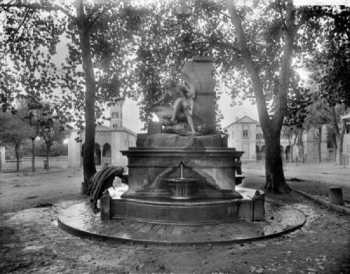 SETIF - Le Monument aux Morts