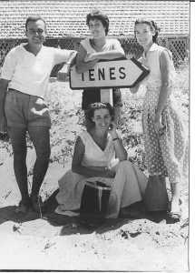 1953 - TENES
Claude Segura
Denise XICLUNA
Annie LASSUS
Maguy LASSUS