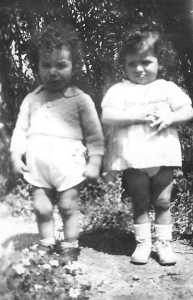 TENES - 1947
Alain MAYLIE
et son voisin Nordine