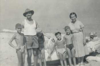 Le Guelta en 1952
La famille CAPELLE et un limon je crois