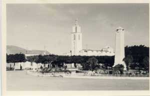 1952
l'Eglise et le Monument aux Morts