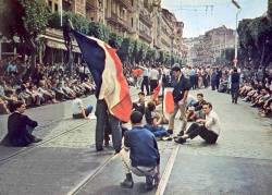 Photo-titre pour cet album:  13 Mai 1958