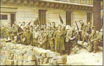 Alger
Janvier 1960
Les Barricades rue Michelet