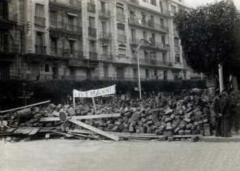 Alger
Janvier 1960
Les Barricades rue Michelet