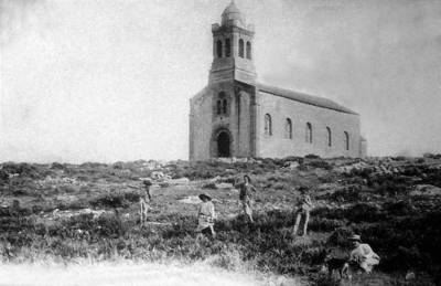 Photo-titre pour cet album: L'EGLISE