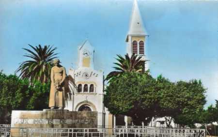 ALMA - Eglise et Monument aux Morts