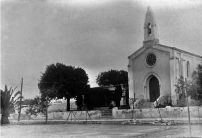 ARCOLE - L'Eglise
----
   Les Pieds-Noirs d'ARCOLE 