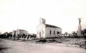 ASSI-AMEUR
La Mairie, La Place, L'Eglise
et le Monuments aux Morts