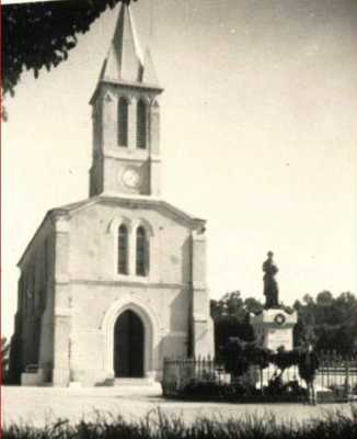 BELLEVUE - L'Eglise en 1954