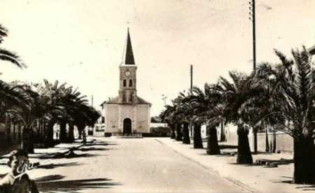 BOUKANEFIS - 1960 - Avenue de L'Eglise