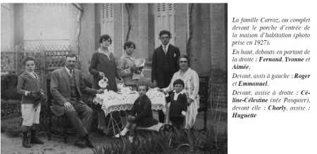 La Famille CARRAZ devant sa maison
en 1927