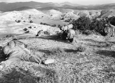 L'un des commandos de chasse de Miliana
en "chouf", le 23 mars 1959