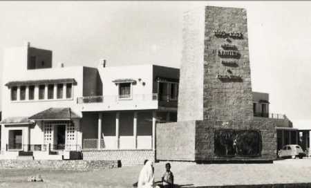 COLOMB-BECHAR - 1953 - La STELE LYAUTEY