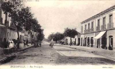 DUZERVILLE - Rue Principale