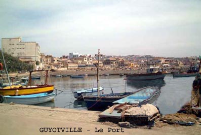 GUYOTVILLE - Le Port