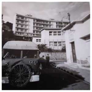 Embarquement des troupes pour Alger, avec le lieutenant Jacques DEZAUNAY