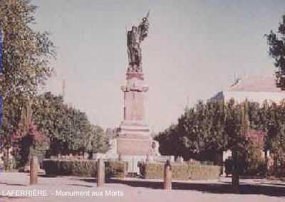 LAFERRIERE - Le Monument aux Morts