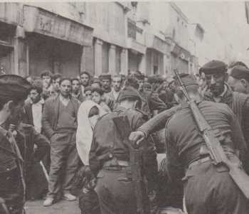26 MAI 1956
Ratissage dans la Casbah d'Alger