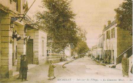 MICHELET - La rue centrale du village