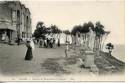 ALGER - Terrasse de Notre Dame d Afrique