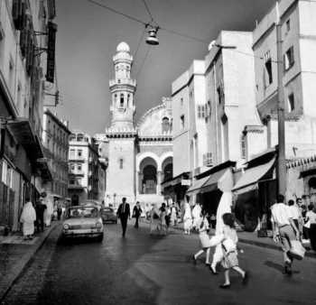 Alger, rue du Divan.