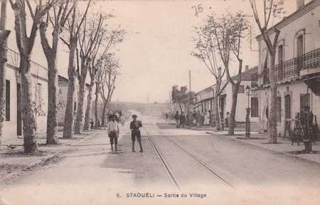 STAOUELI - Sortie du Village