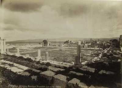 TIMGAD - Emplacement de la Basilique